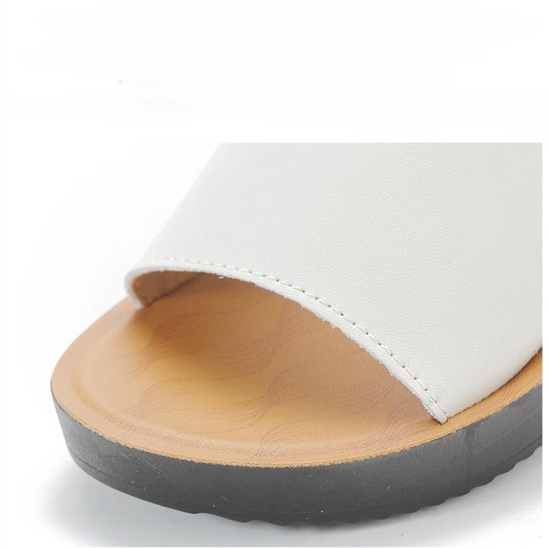 Женские тапочки. Летние сандалии на наклонной подошве на толстой подошве. Модные и универсальные сандалии с бантом. Женские сандалии.