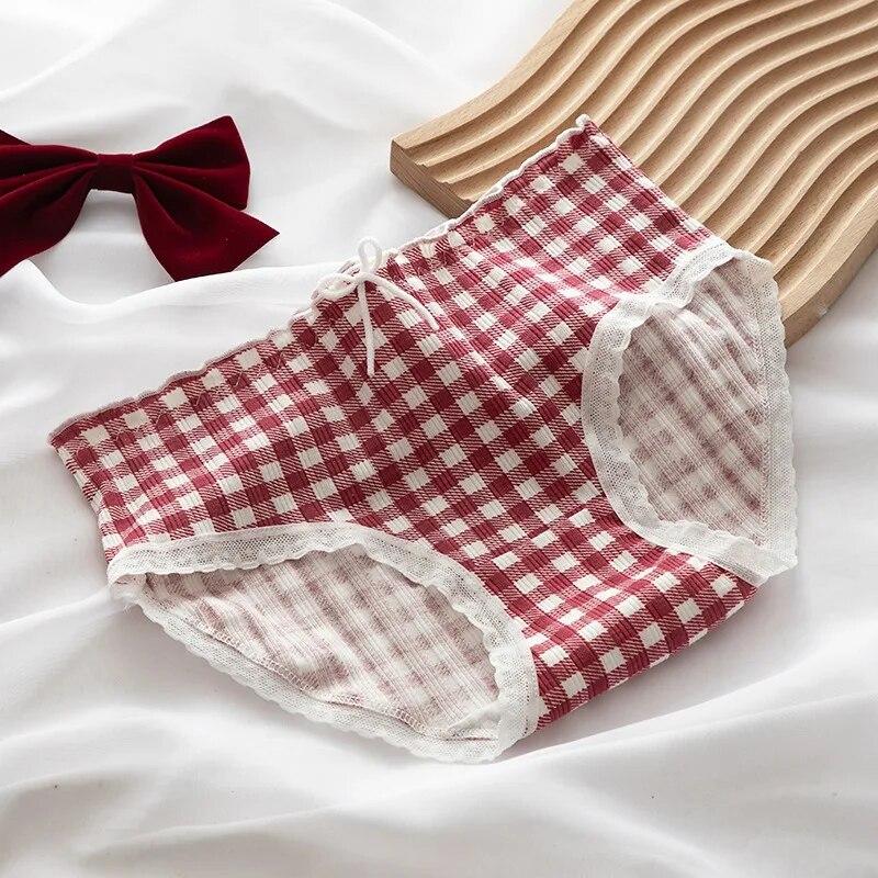 Женское нижнее белье, трусы с оборками, мягкие трусы, хлопковые трусики с полным покрытием, дышащие женские трусики со средней талией