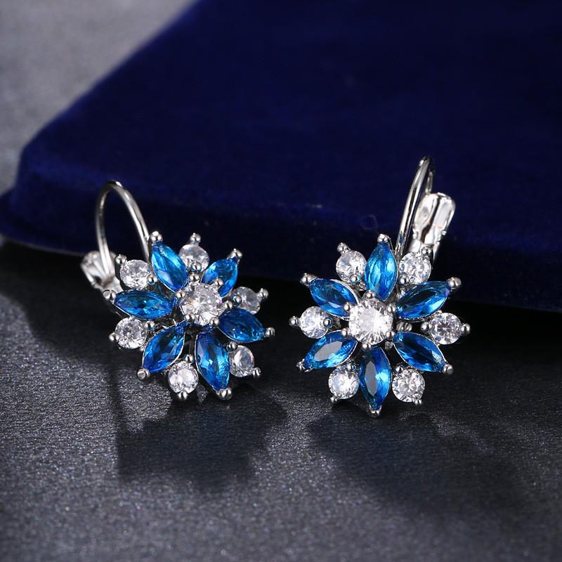 Европейские и американские каффы: Серьги-гвоздики Dark Night Jewelry с разноцветными цветами и кубическим цирконием AAA