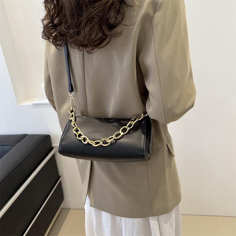 Корейский стиль Простая повседневная новая весенняя индивидуальная ретро-цепочка модная женская сумка через плечо подмышкой