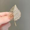 Leaf Alloy Brooch Premium Sense Niche High-End Pin Batch Anti-Light High-End Coat Suit Corsage