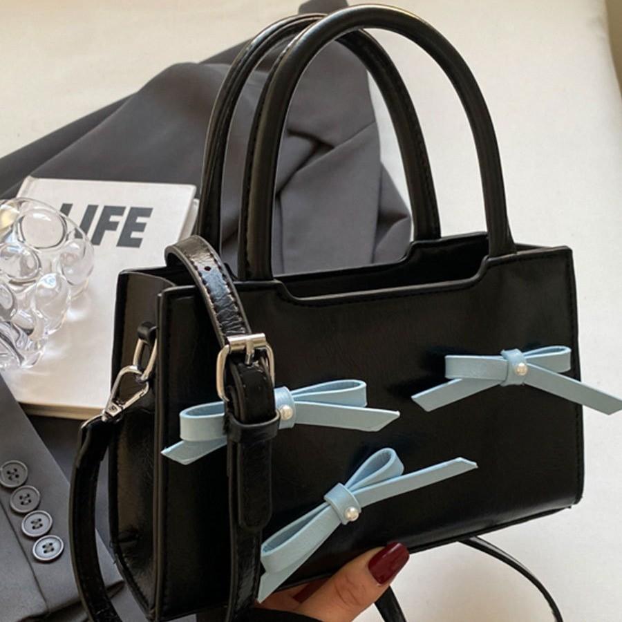 Stylish Small Kelly Bag With Butterfly Bow Design Pu Material Street Fashion Trend Oval Shape 2023 New Winter Shoulder Bag