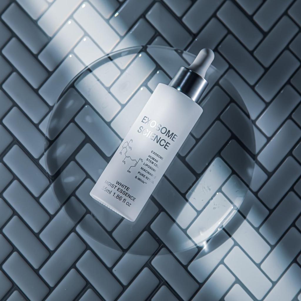 Увлажняющая белая эссенция Exosome Science 55 мл