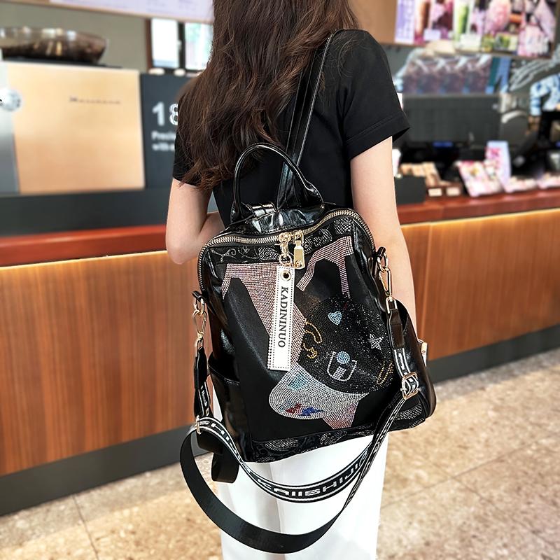 Fashionable Women's Backpack Versatile and Premium Backpack Large Capacity Casual Hot Diamond Shoulder Bag Fashion CLE