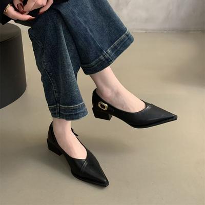 Туфли-лодочки женские кожаные на квадратном каблуке, с острым носком, слипоны, классические, удобные, на маленьком каблуке 4 см, 2024