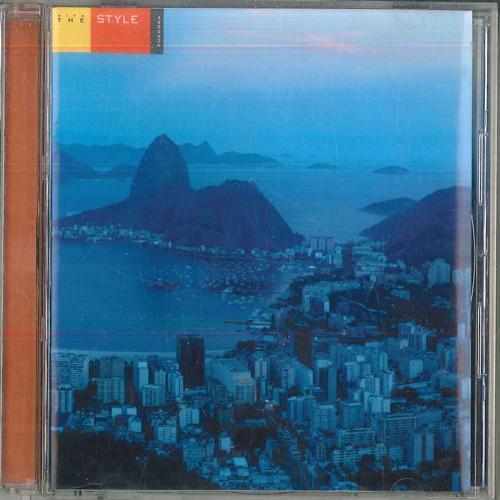 CD РАЗЛИЧНЫЕ Hotelwith The Style том 02 DDCZ1134 3DS 2005 Япония Танцевальная Электроника Б/У