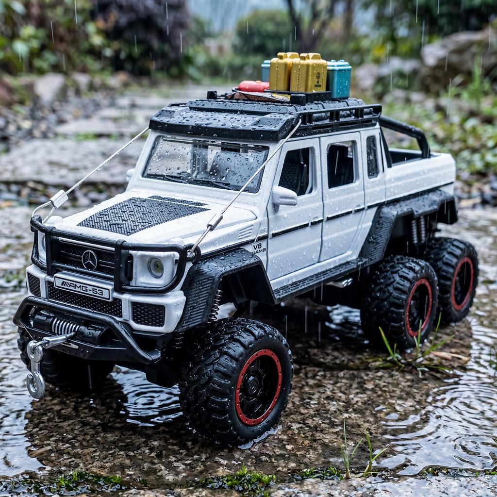 1:28 Mercedes Benz G63 AMG 6×6 Off Road Pickup Truck Boy’s High Simulation Miniature Holiday Present & Home Trendy Ornament Toy ZF1