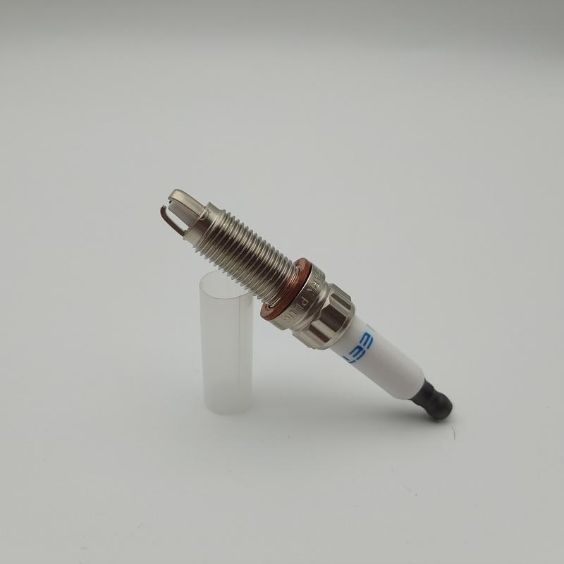4-6 Pcs OE:12120038349 12120034091 12120037244 ZKBR7A-HTU 91785 Tripolar Spark Plug For BMW E60 E61 E63 E64 E81 E82 E90 E92 E93