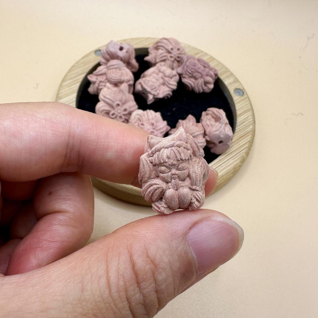 Кулон Руи из палисандра и агарового дерева с инкрустированными Пятью Сутрами - Сандаловое дерево, аксессуар для украшений Руи