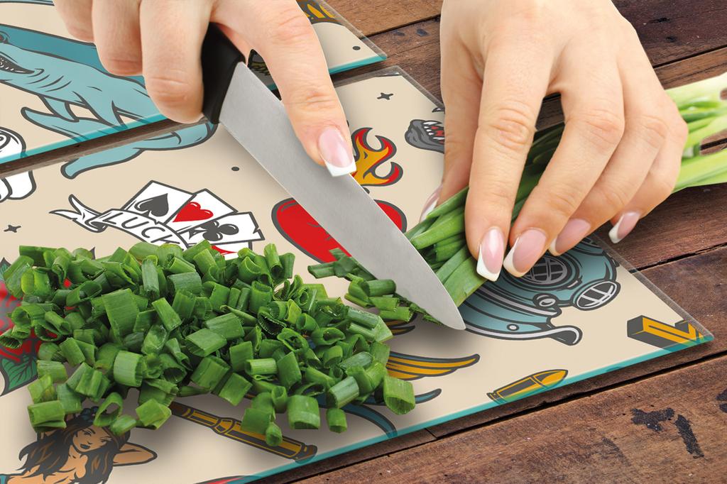 СТЕКЛЯННАЯ ЗАЩИТНАЯ ПАНЕЛЬ ДЛЯ КУХНИ 2x35x52 СКАЗКА