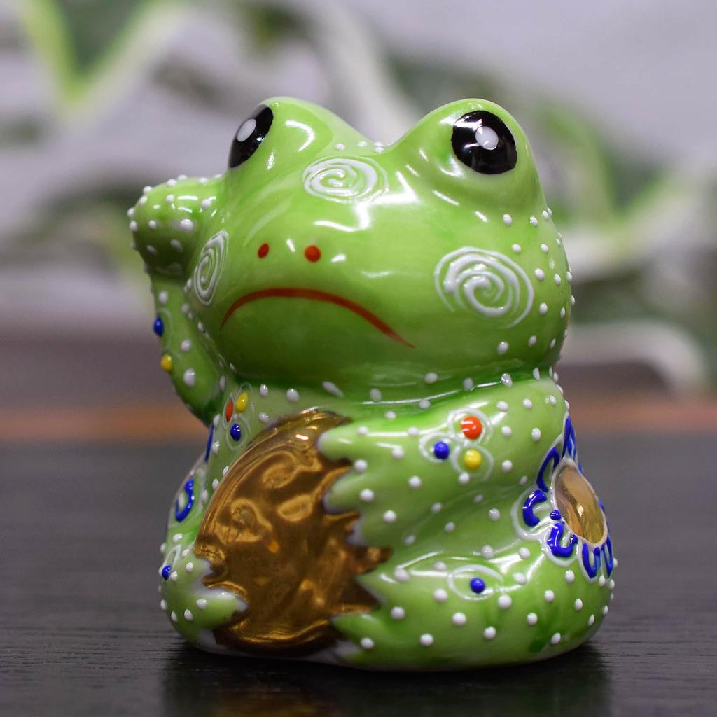 Фигурка лягушки Кутани Керамика Сашими Овальная лягушка Талисман на удачу Предмет фэн-шуй