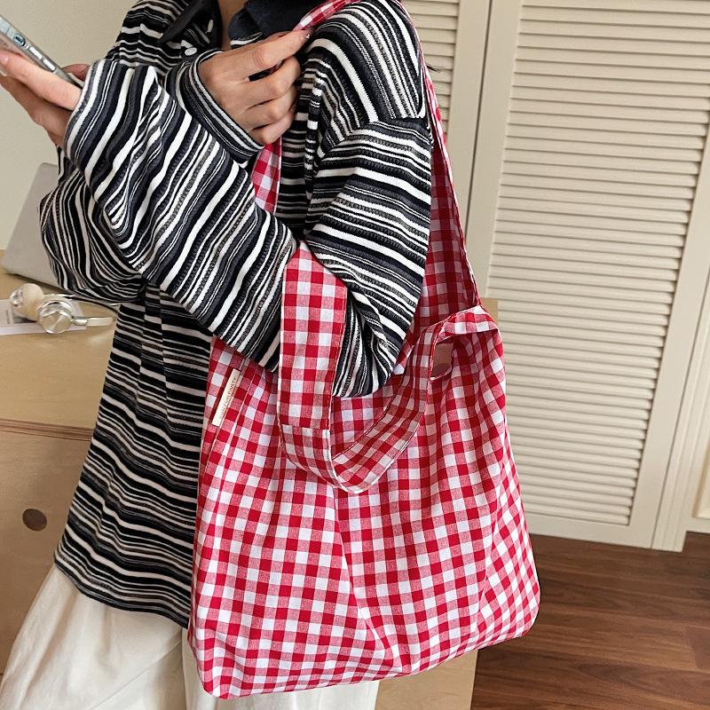 Japanese Retro Red Plaid Canvas Bag Women's 2025 New Lazy Wind Commuter Tote Bag Student Shoulder Armpit Bag