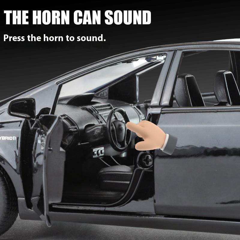 1/32 Scale TOYOTA PRIUS Alloy Car Toy Diecast Model Sound & Light Pull Back Toy Car Center Console Decorative Ornaments Gift for Kid