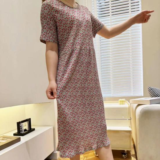 Summer Women Dress Small Flower Print Crew Neck Loose Short Sleeves Pleated Mid-calf Length Pullover Shopping Midi Dress