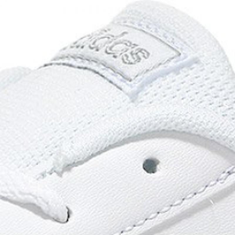 Adidas Гранд Корт База W Ee7874