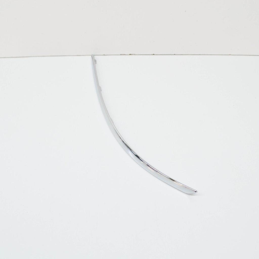 Mercedes-Benz 245 B200 Накладка переднего бампера, Яркая полоса