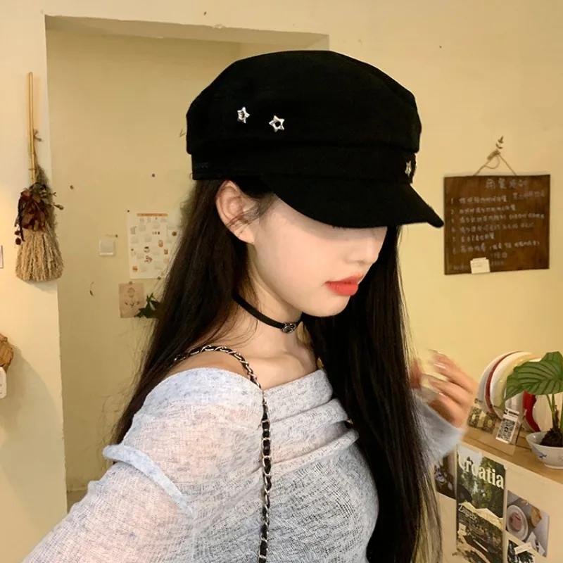 Ретро британский стиль береты со звездным дизайном и плоским верхом для женщин Show Face маленькие весенне-осенние повседневные универсальные шляпы литературного художника