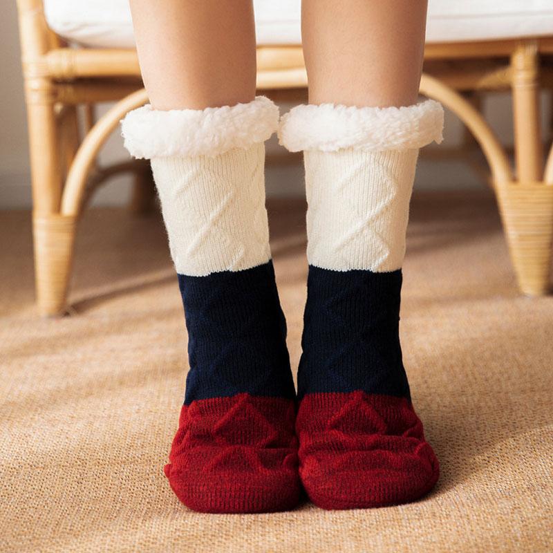 Зимние хлопковые носки, утепленные удобные женские носки в полоску до середины икры, теплые чулки для сна, рождественский подарок, домашние носки с ковровым покрытием