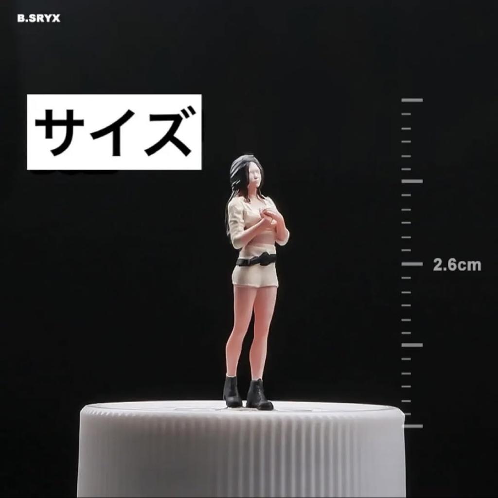 164 scale figure, casual clothes, girl in shorts, curly hair, 22223584, model, diorama [used]