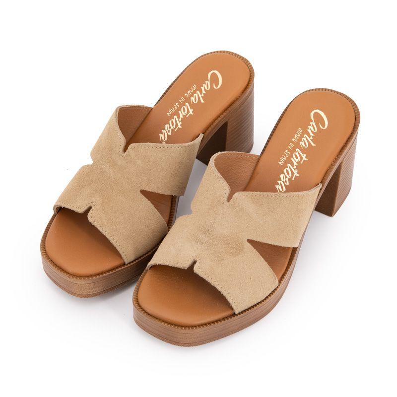 Женские замшевые мюли на платформе CARLA TORTOSA