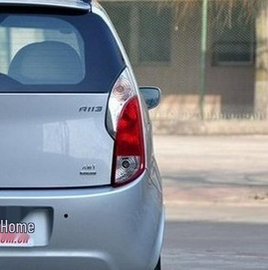 Совместимая задняя фонарь в сборе для Chery A1: Включает компоненты заднего и переднего фонарей.