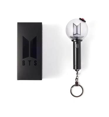 Официальный брелок-фонарик BTS версия 4
