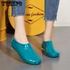 Низкие непромокаемые туфли. Водная обувь. Непромокаемые сапоги. Резиновая обувь. Женская кухонная нескользящая водонепроницаемая обувь без шнуровки с неглубоким горлышком и плоской подошвой.