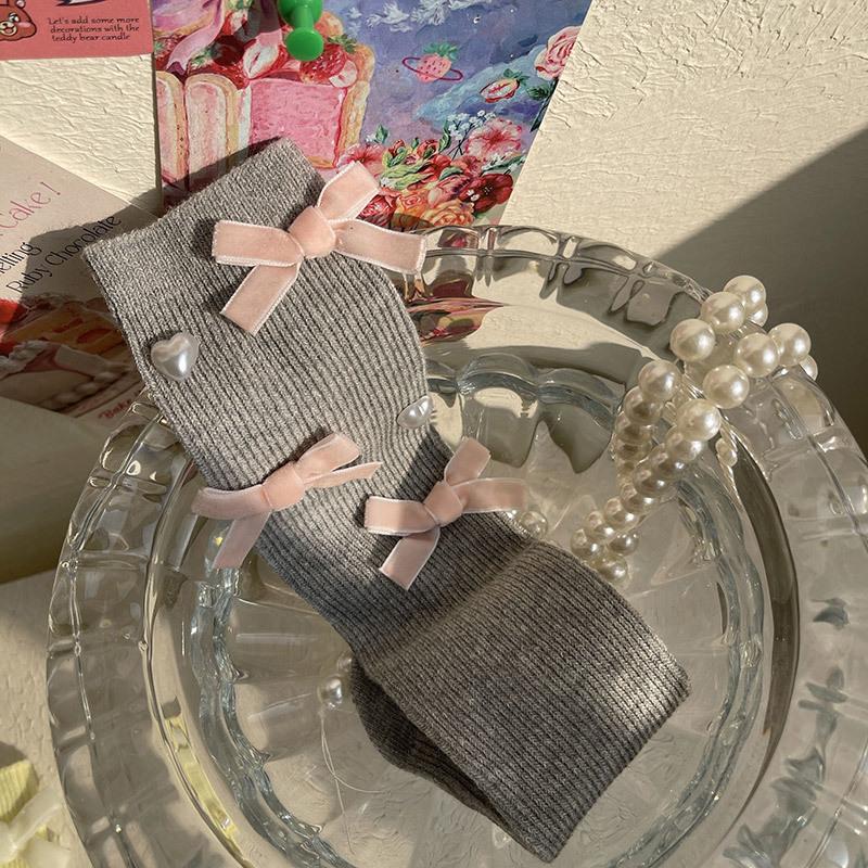 1 пара милых детских носков до середины икры для девочек, шикарные корейские бархатные носки с бантом и сердечками для детей, весенне-осенние мягкие хлопковые носки одного размера