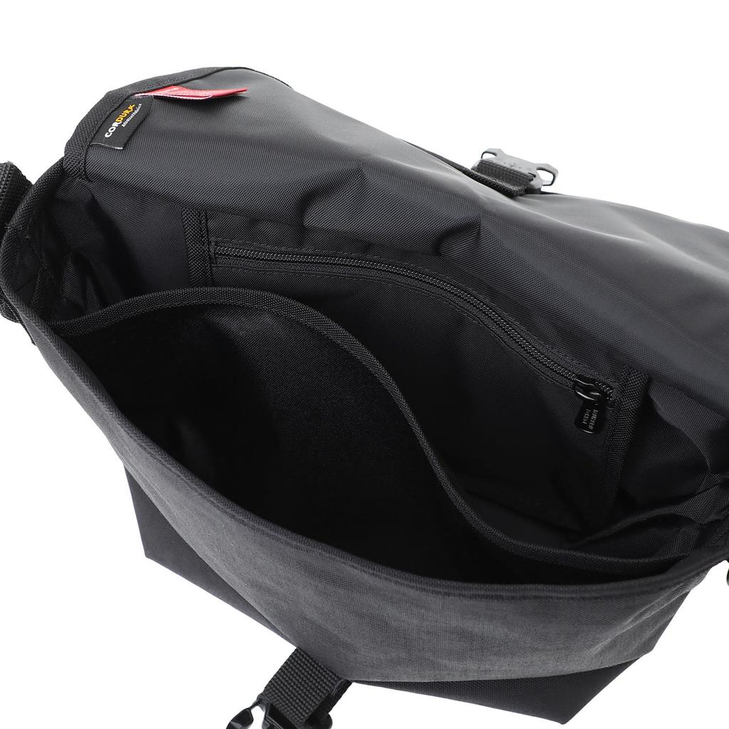 Manhattan Portage Nylon Messenger Bag JR BP WDIV TMP Black