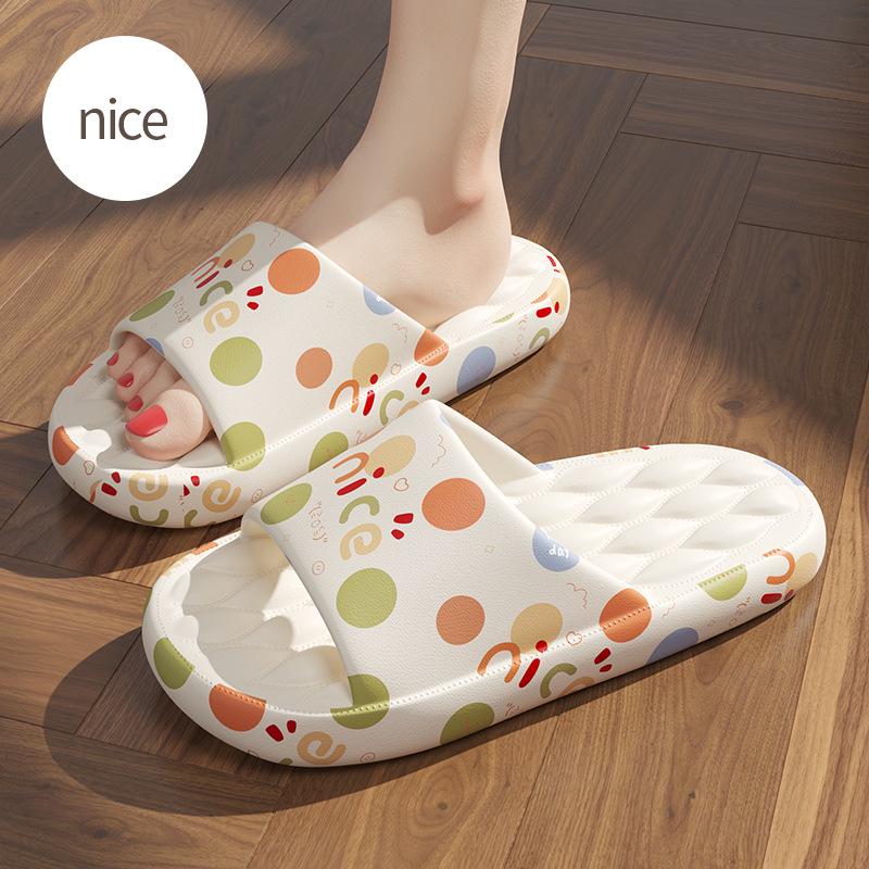 Unisex Summer Soft-Soled Slippers: Cushioned and Slip-Resistant for Home or Outdoor Wear