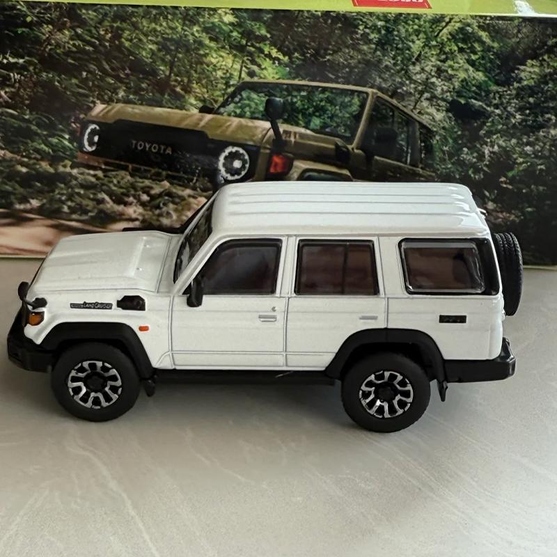 AFM5 DBGT 1:64 Toyota Land Cruiser LC70 Plastic Chassis Alloy Body Miniature Model Off-Road SUV Diecast JDM Collectors Toy Car Gift