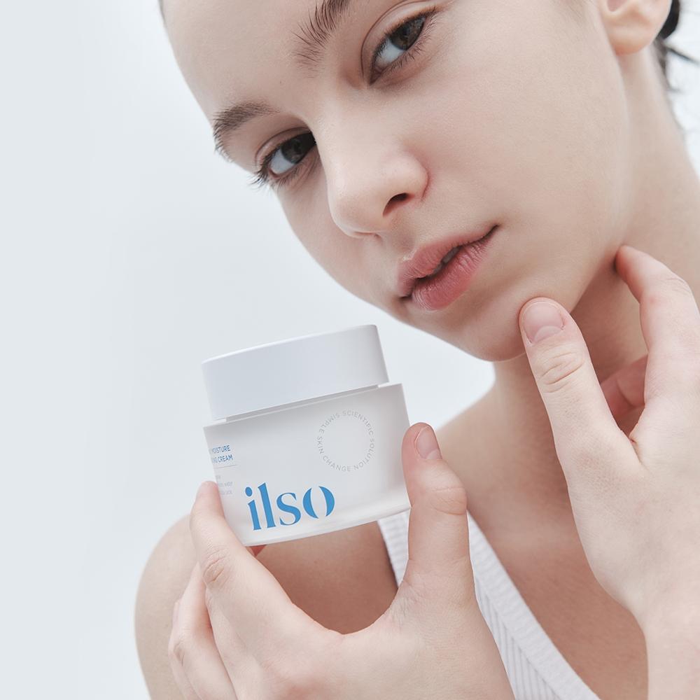 Ilso [Hot Milk Cream с субуджи] Ilso Ежедневный пудинг-крем для увлажнения 50 мл