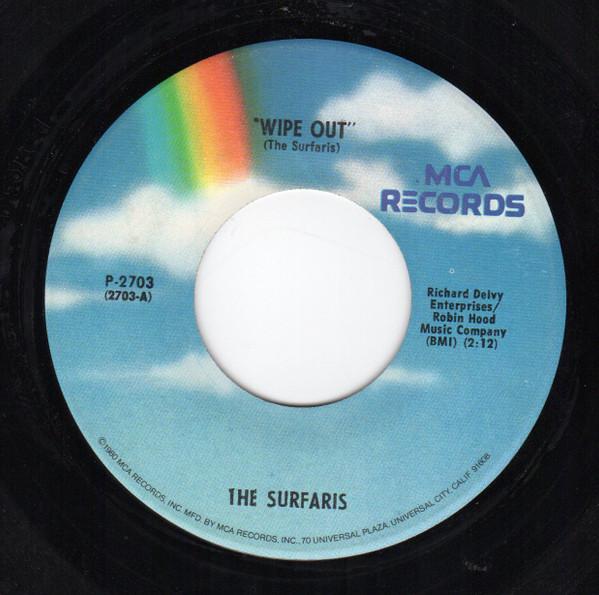 7-дюймовая пластинка SURFARIS Wipe Out Surfer Joe P2703 MCA US Rock Б/у