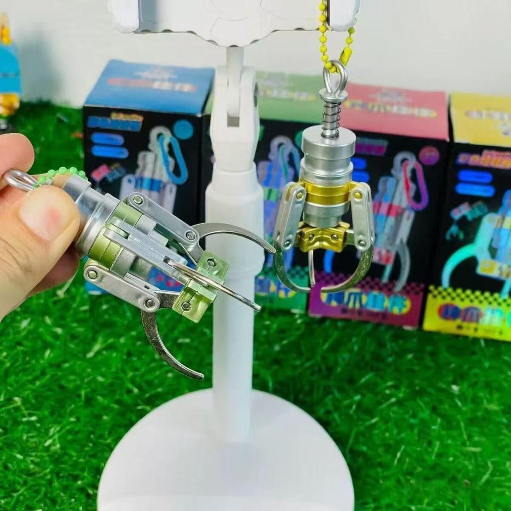Мини брелок-игровой автомат с клешней: Снятие стресса и DIY-подвеска