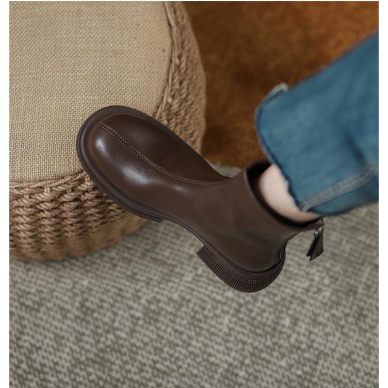 Кожаные коричневые ботинки Martin женские осень-зима 2024 новые тонкие ботинки на толстой подошве толстый каблук короткие ботинки Chelsea