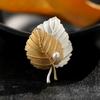 Fashion Maple Leaf Brooch Vintage Creative Brooch Two-Color Leaf Pin Suit Accessories
