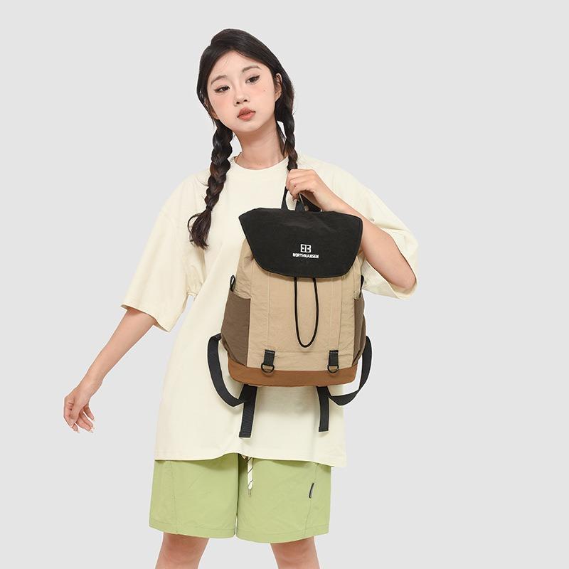 Outdoor Leisure Contrasting Backpack New Lightweight Student Contrasting Schoolbag Travel Backpack