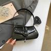 Дизайн ремня с заклепками в стиле Y2k Сумки на плечо и подмышечные сумки из ПУ для женщин Однотонная Сумка-кроссбоди для крутых девушек Простые женские сумки