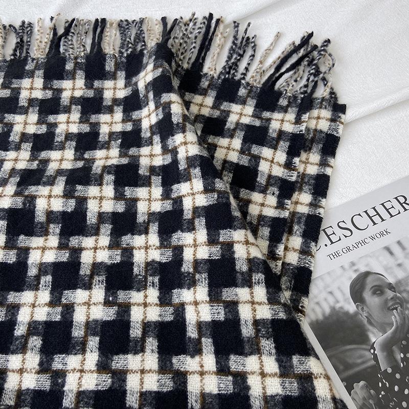 Клетчатый шарф женский осенне-зимний новый высококачественный длинный стиль студенческая парная шаль теплый и толстый шарф с кисточками