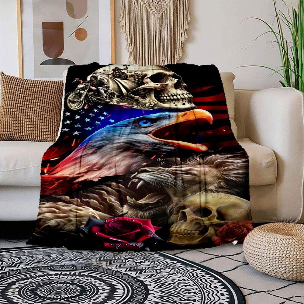 "American Spirit: Eagle, Lion, Motorcycle Biker Art Print"Blanket Flannel Throw Blanket for Sofa, Bed, Travel, Camping, Office