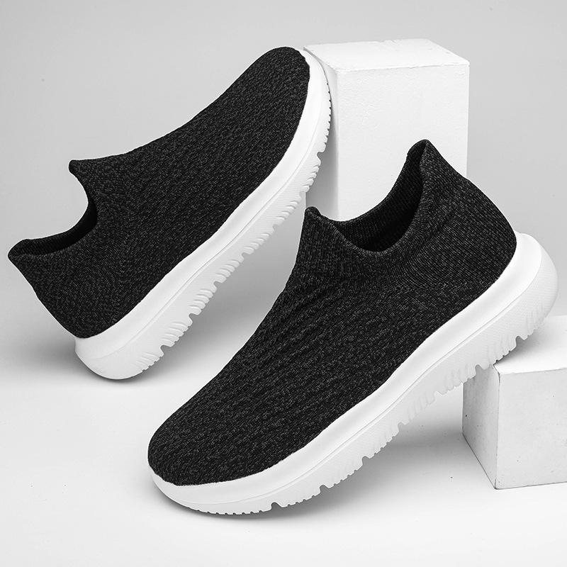 Весенняя обувь из мушиной ткани мужская удобная и дышащая повседневная обувь для среднего возраста сетчатые ленивые кроссовки для бега