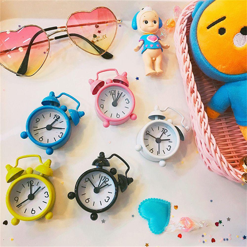 Украшения Портативные Ретро Милые Креативные Настольные Часы Круглые Цифровые Кварцевые Часы Мини-Будильник