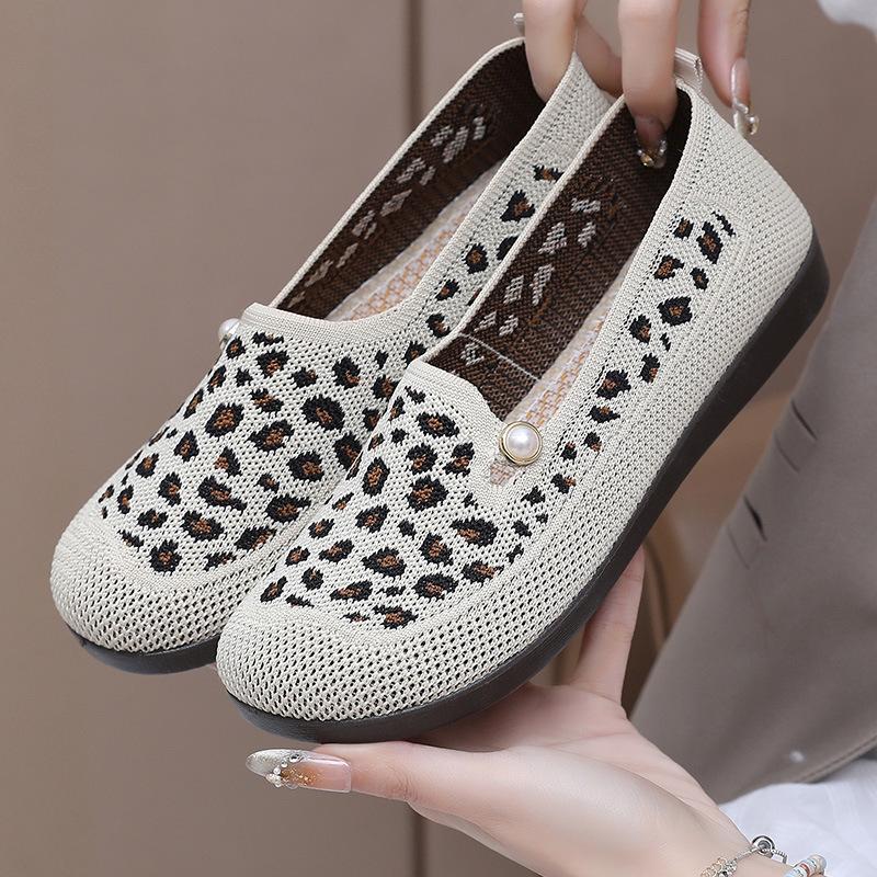 Women's Knitted Flat Shoes Lightweight Comfortable Office Work Loafers Slip On Casual Breathable Mesh Walking Shoes Round Toe Dressy Flats for Women