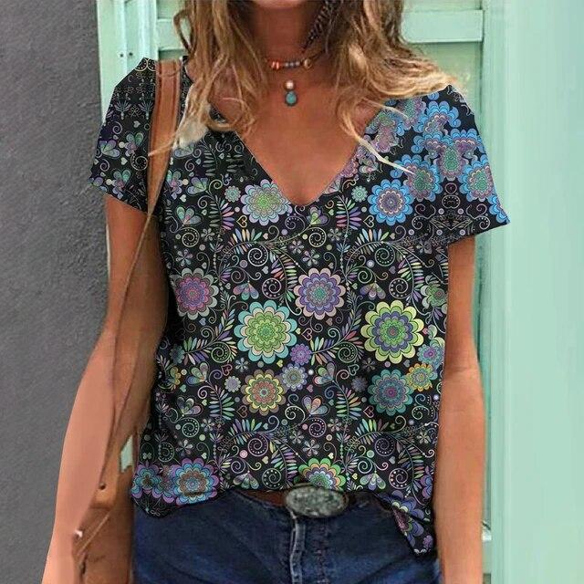 Женская футболка с v-образным вырезом, летняя модная женская одежда, топы с 3d винтажным принтом, повседневная одежда для девочек, женский пуловер большого размера
