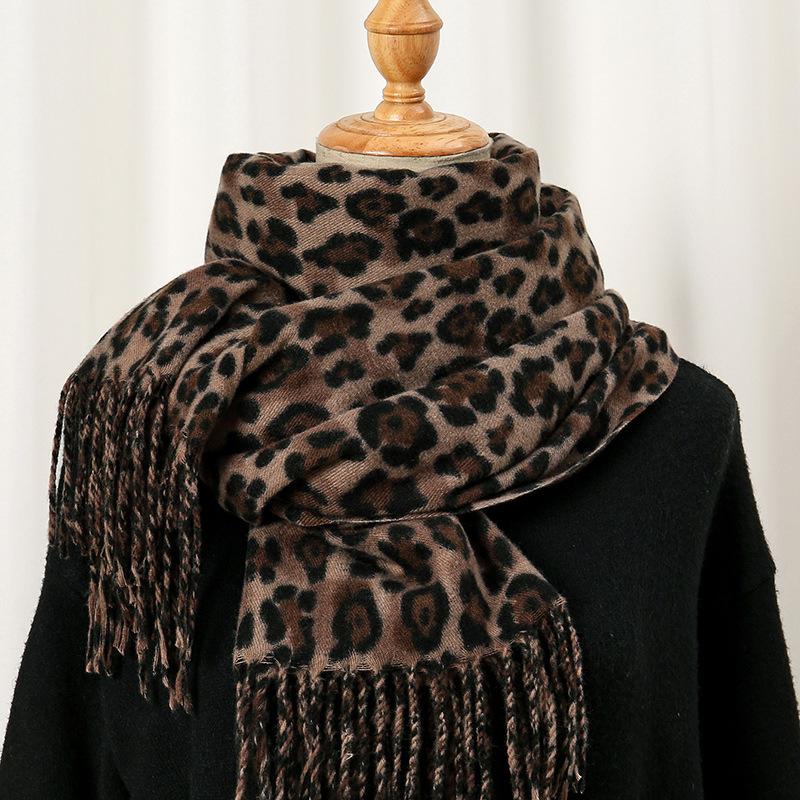Autumn and Winter Leopard Print Scarves with Tassel Printed Imation Cashmere Tippet Sunscreen Hijab