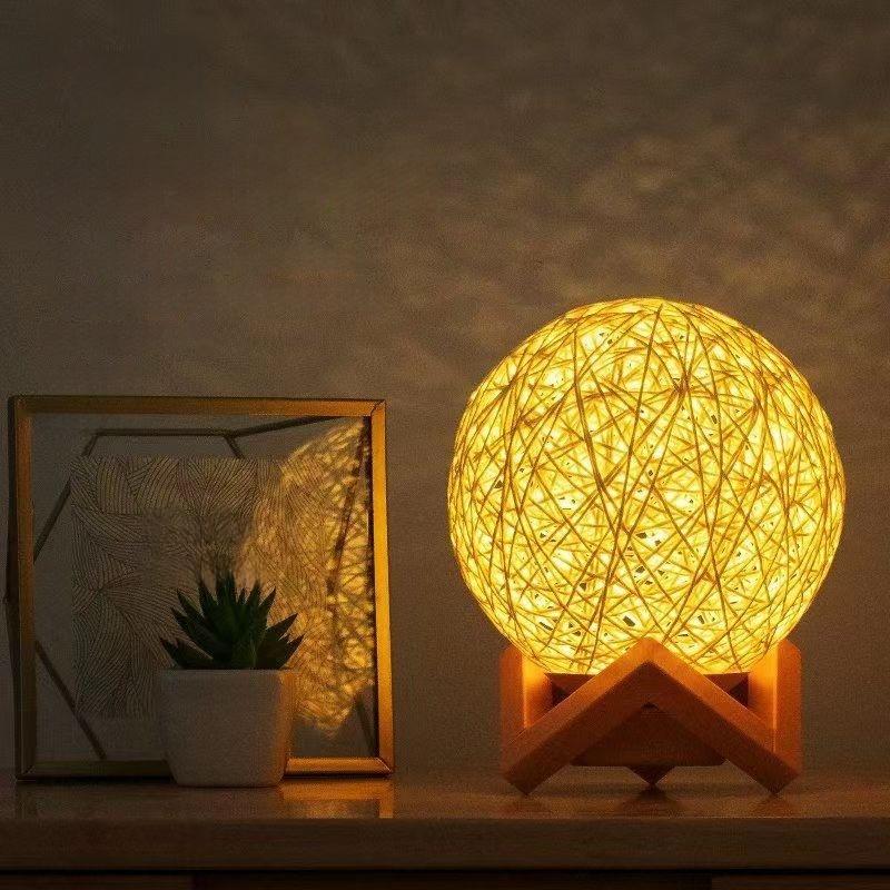 1 шт. Настольная лампа из ротангового шара, USB-вилка, регулируемая яркость, ночник, подарок, деревянная подставка, декор для прикроватной тумбочки, ночник для спальни