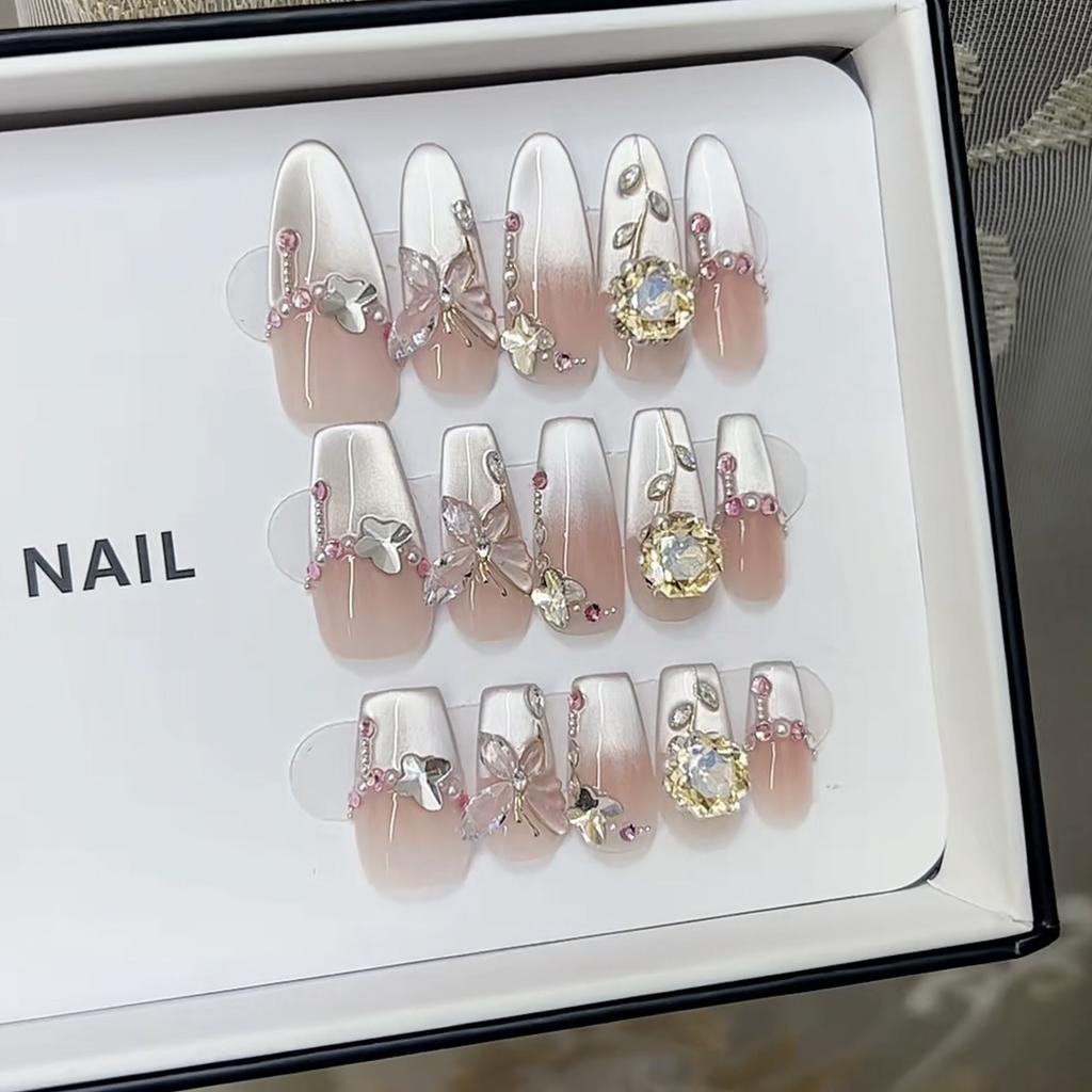 Pure Hand-made Phototherapy Wear Nail Tablets Rose Garden Wear Nail Finished Product Reusable Nail Art