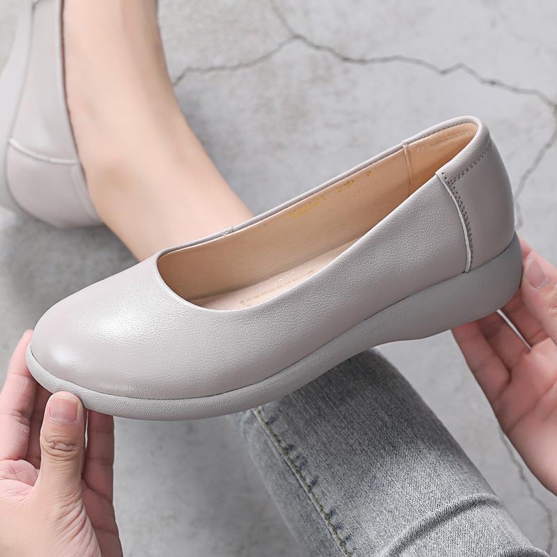 Women Summer Genuine Leather Breathable Shoes Women Flats Slip-On Loafers Round Toe Soft Flat Shoes Casual Shoes