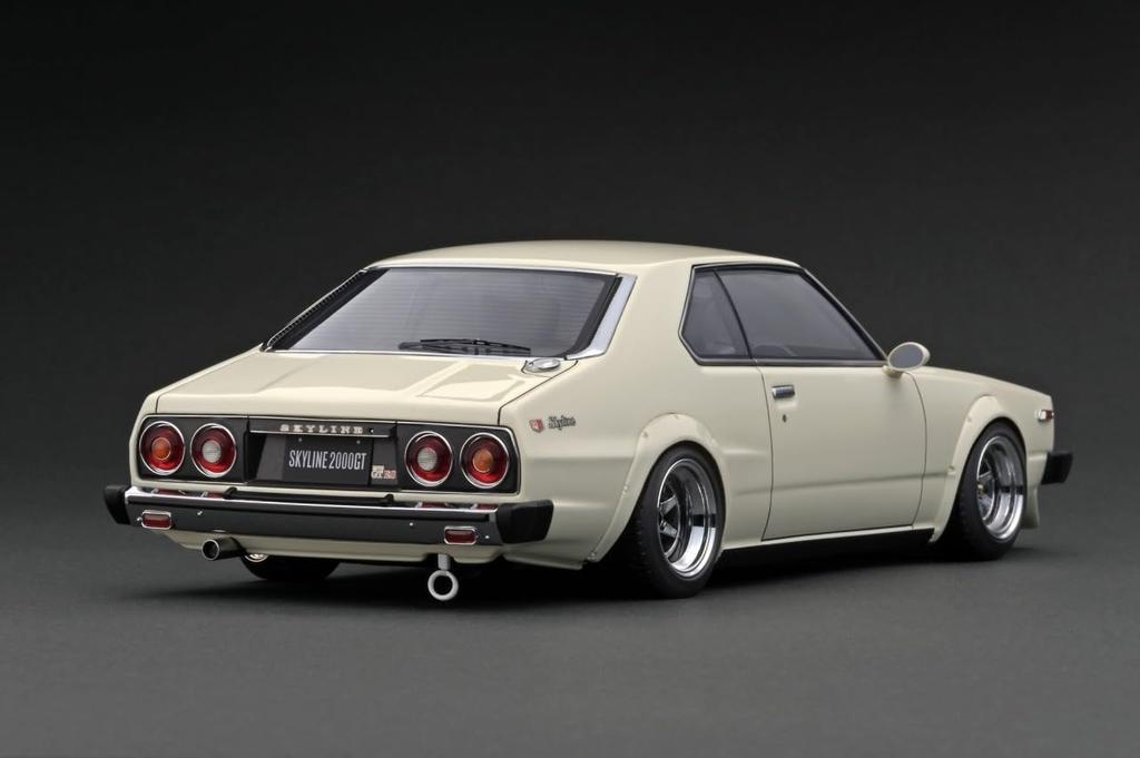 Ignition Model Nissan Skyline 2000 White Finished Product IG3231 1/18 GT-ES (C210)