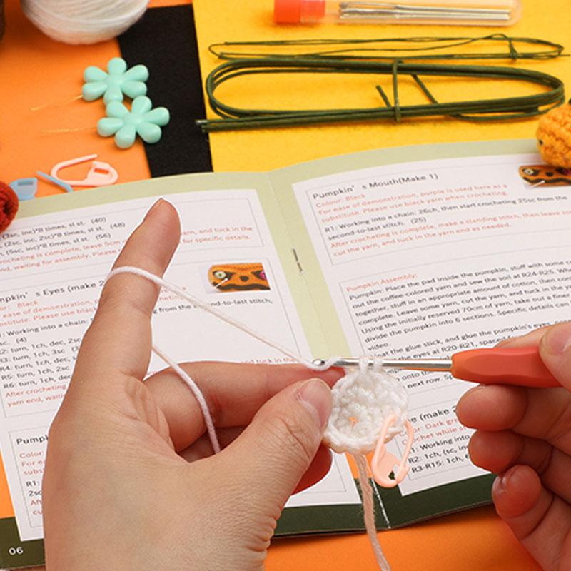 Набор для вязания крючком для начинающих «Тыква-монстр в горшке» для Хэллоуина. Пряжа для вязания крючком. Инструменты, расходные материалы и простой видеоурок.
